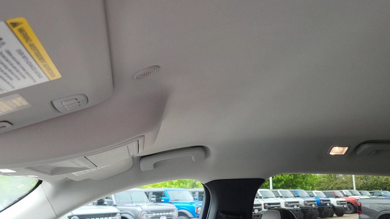 2025 Ford Escape Plug-In Hybrid photo 12