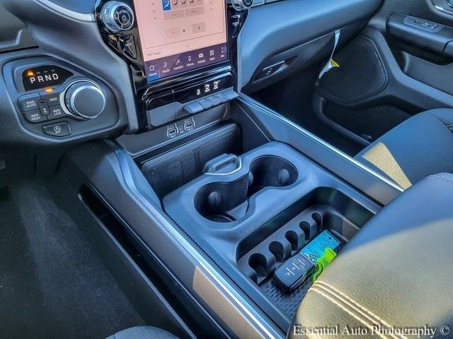 2025 RAM 1500 - Image 26