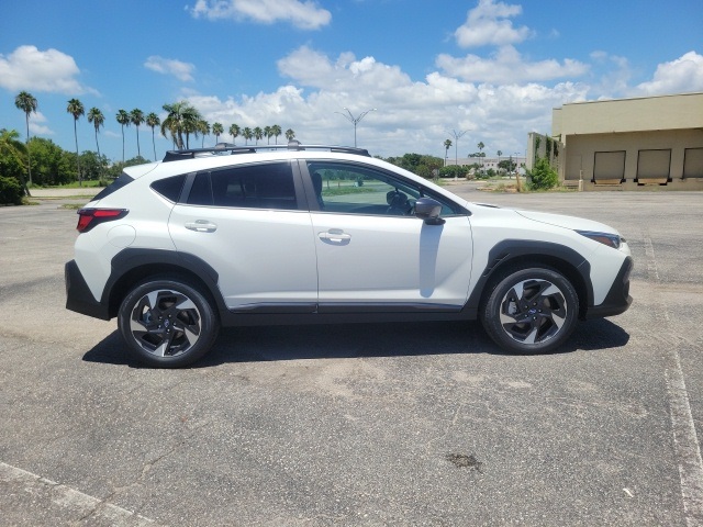 2025 Subaru Crosstrek Limited photo 2