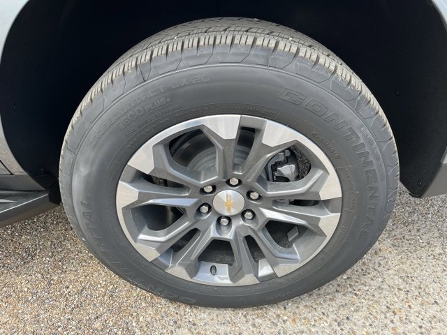 2025 Chevrolet Tahoe LS photo 9