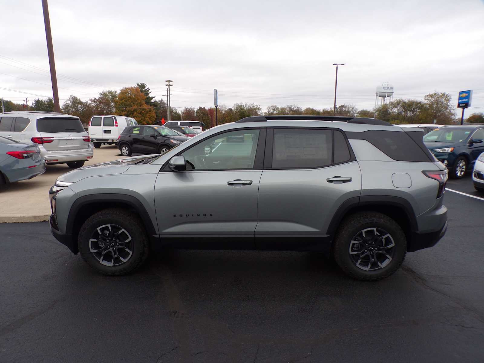 2026 Chevrolet Equinox ACTIV photo 4