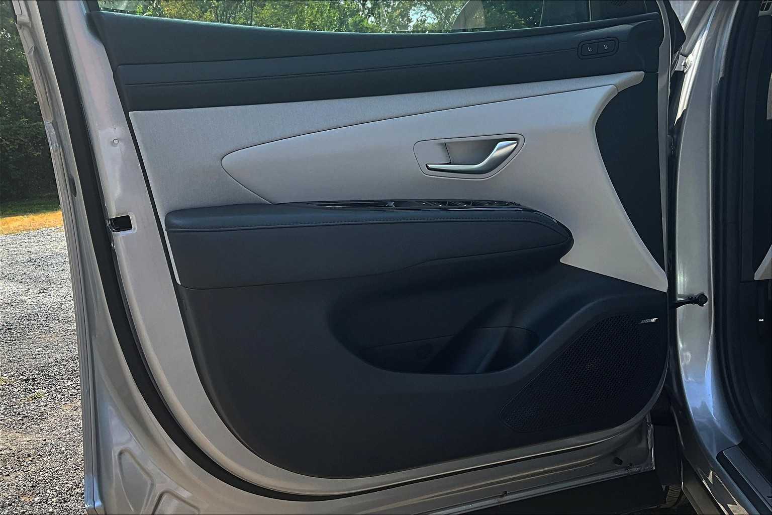 2025 Hyundai Tucson Limited photo 20