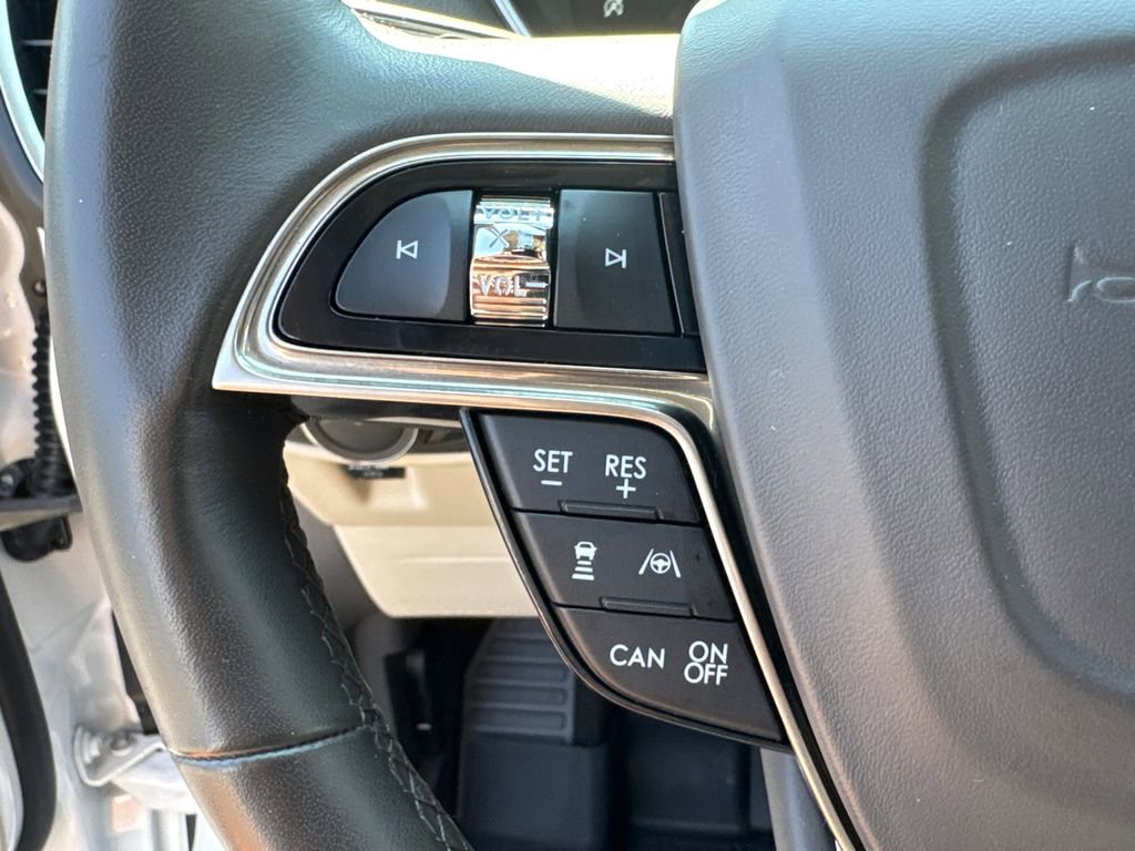 2019 Lincoln Nautilus Reserve photo 24