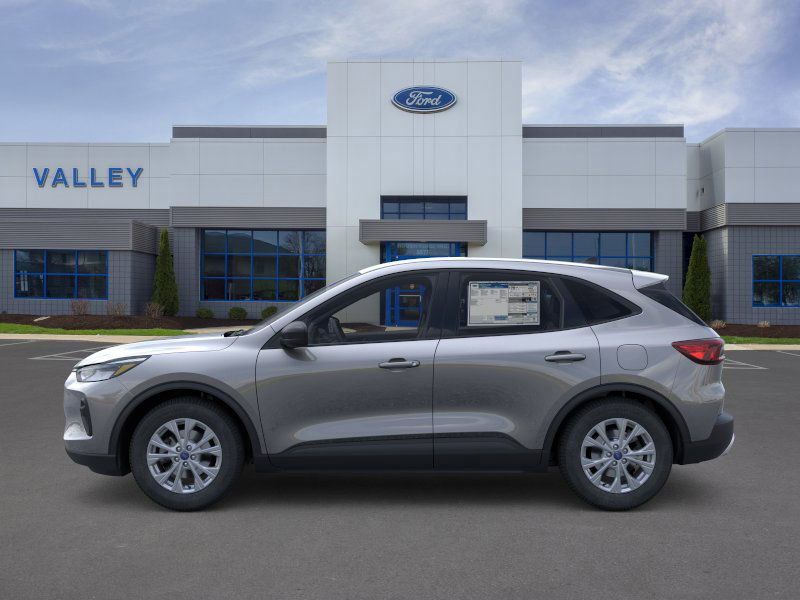 2026 Ford Escape Active photo 2