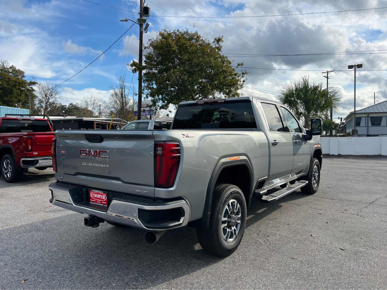2026 Gmc Sierra 2500 HD SLT photo 3