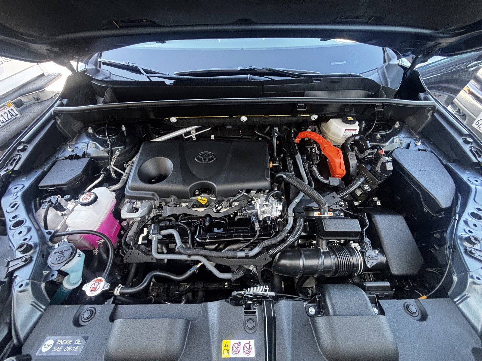 2024 Toyota Venza LE photo 21