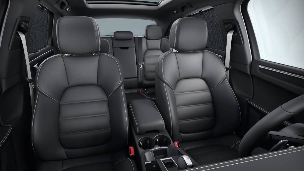 2026 Porsche Macan S photo 11