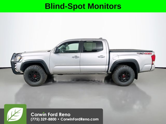 2017 Toyota Tacoma TRD Off-Road photo 4