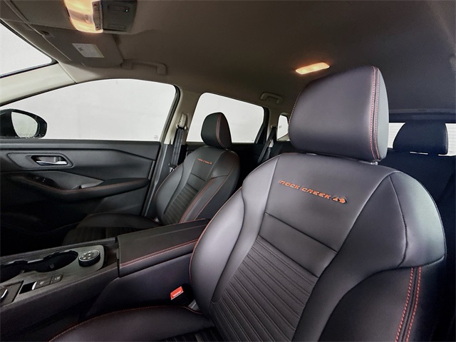 2026 Nissan Rogue SV photo 3