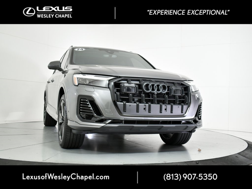 2025 Audi Q7 Premium Plus's photo