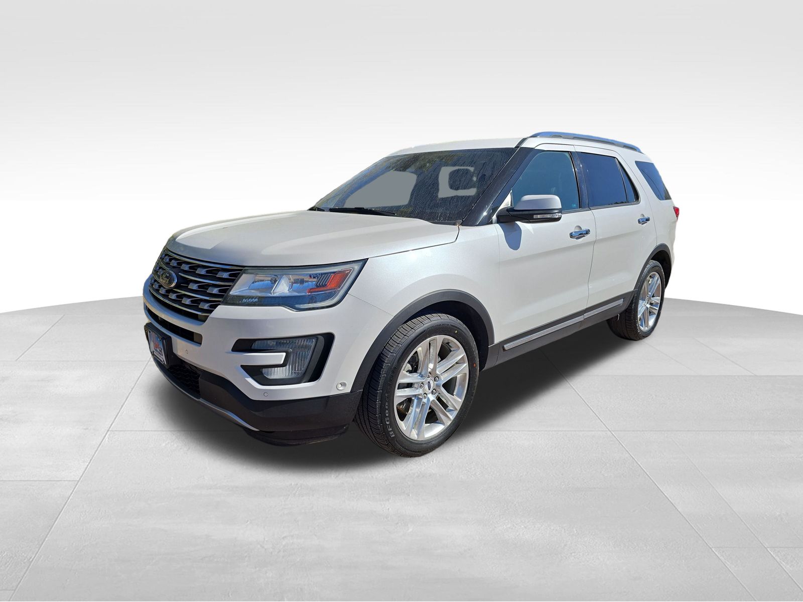 Used 2016 Ford Explorer Limited with VIN 1FM5K8F80GGB52563 for sale in Luverne, Minnesota