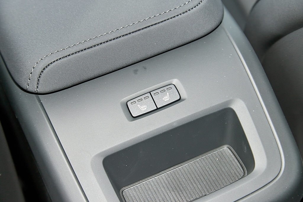 2026 VOLVO XC60 - Image 20