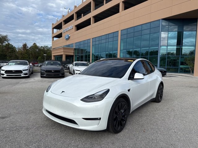 2023 Tesla Model Y Performance's photo