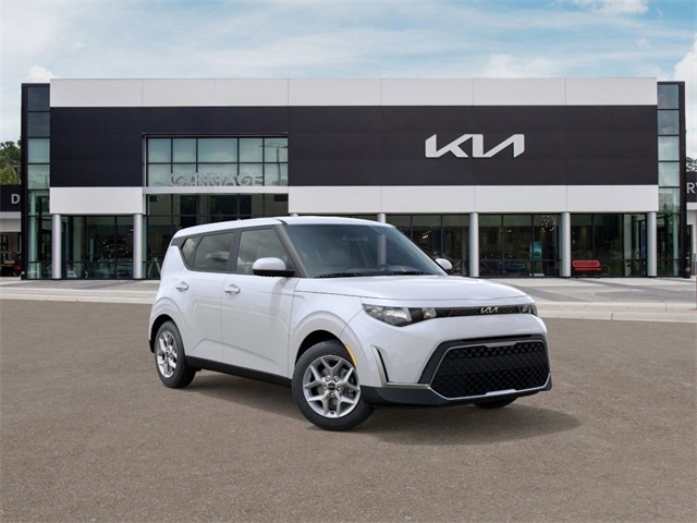 2025 Kia Soul LX S photo 4