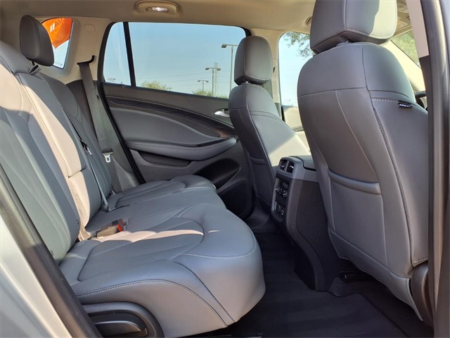 2019 Buick Envision Essence photo 4