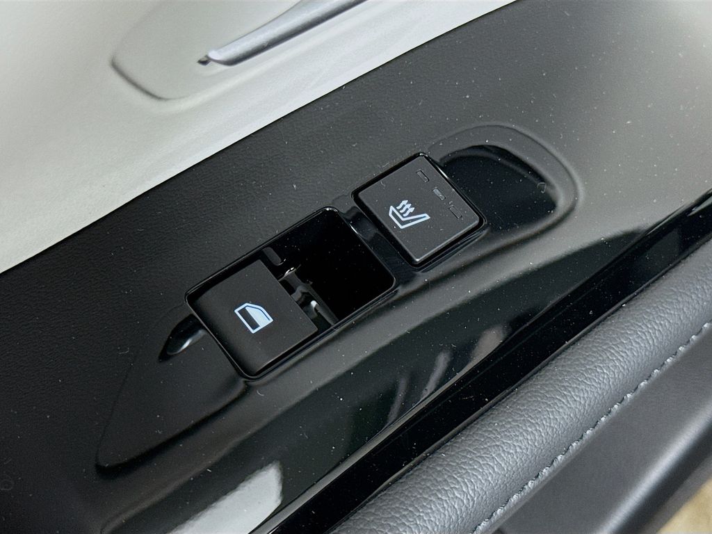 2025 Hyundai Tucson Limited photo 25