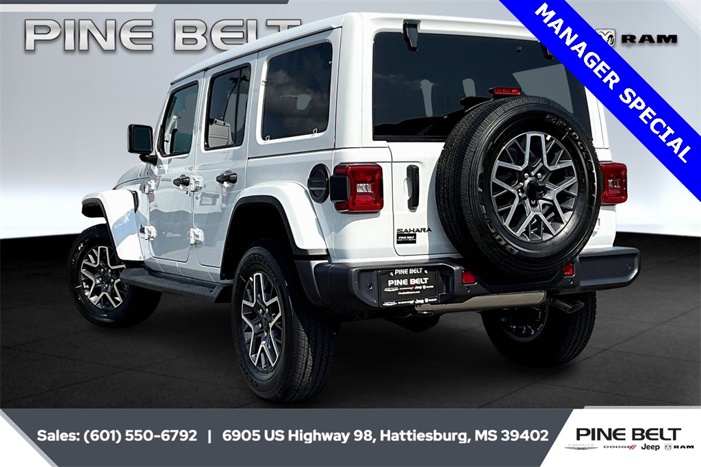 2025 Jeep Wrangler Sahara photo 3