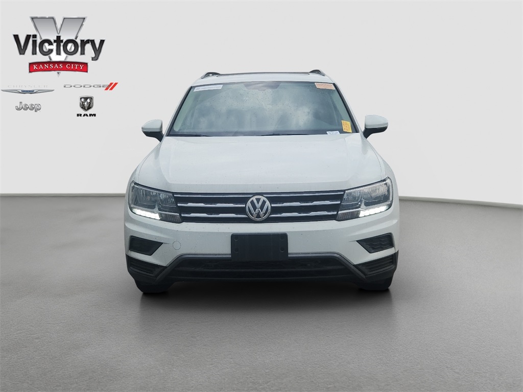 Used 2020 Volkswagen Tiguan SE with VIN 3VV3B7AX6LM131724 for sale in Kansas City