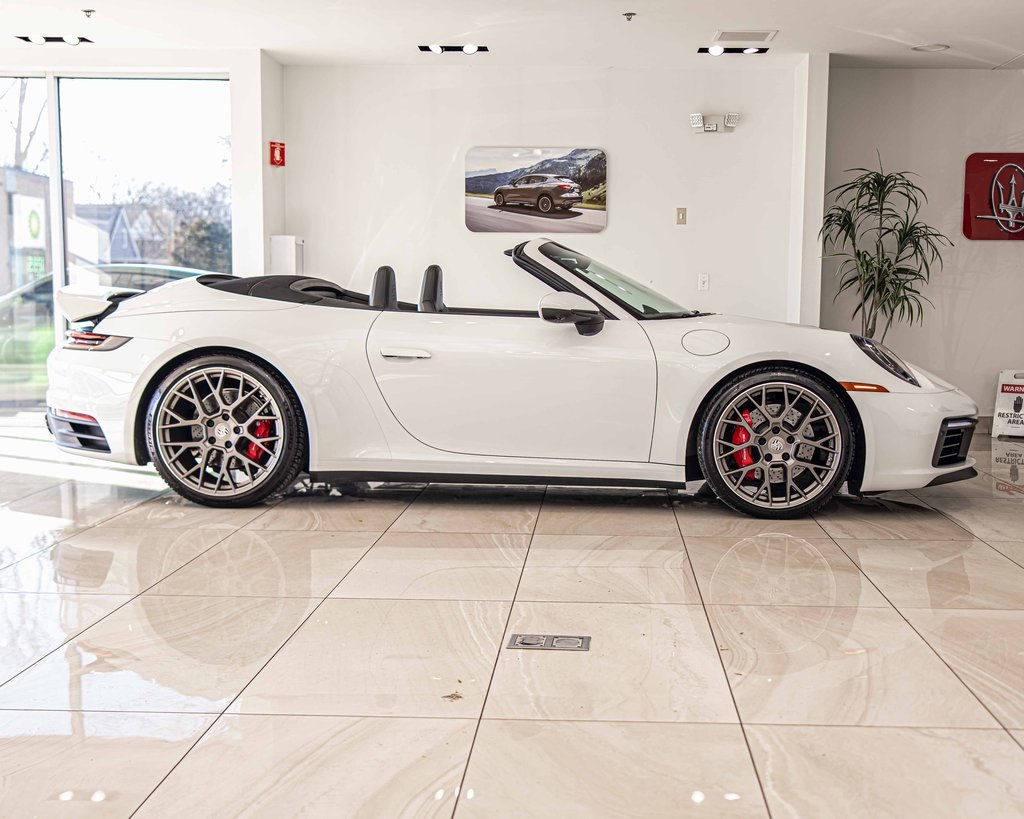 2022 PORSCHE 911 - Image 10