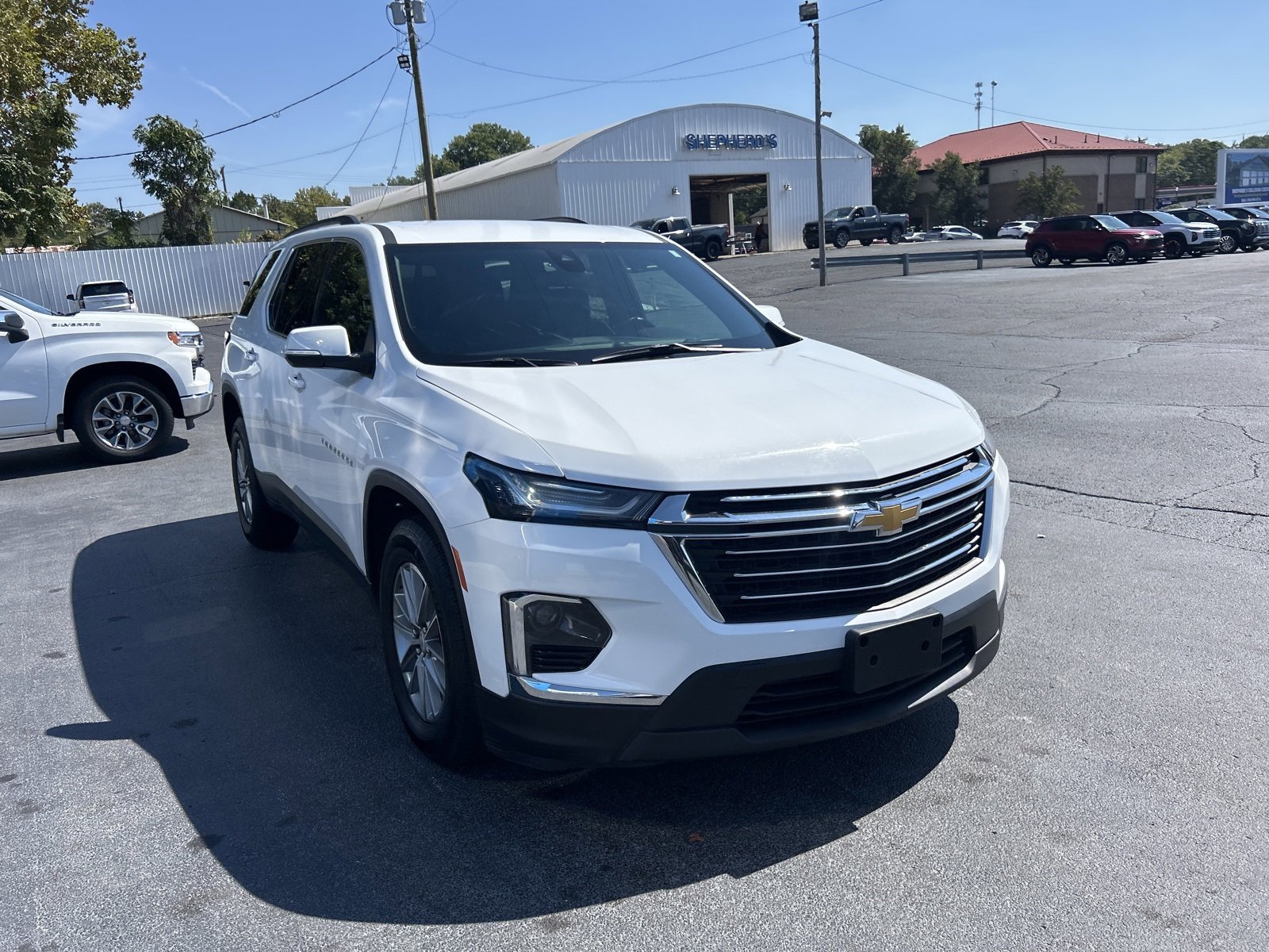 2023 Chevrolet Traverse Cloth photo 11