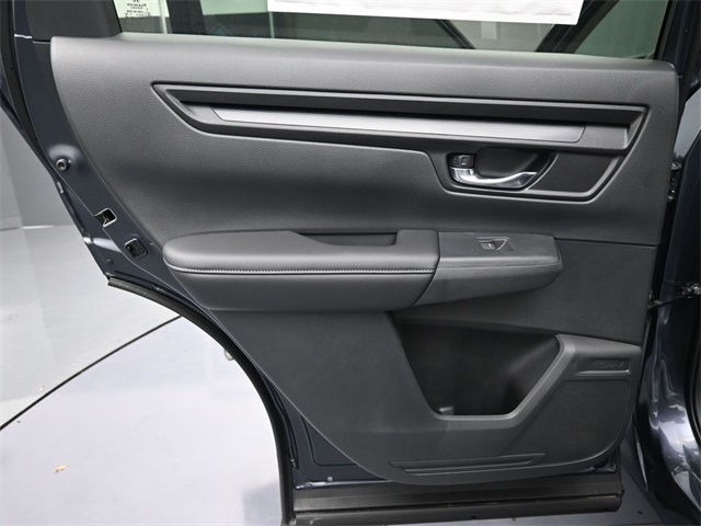 2026 Honda CR-V LX photo 4