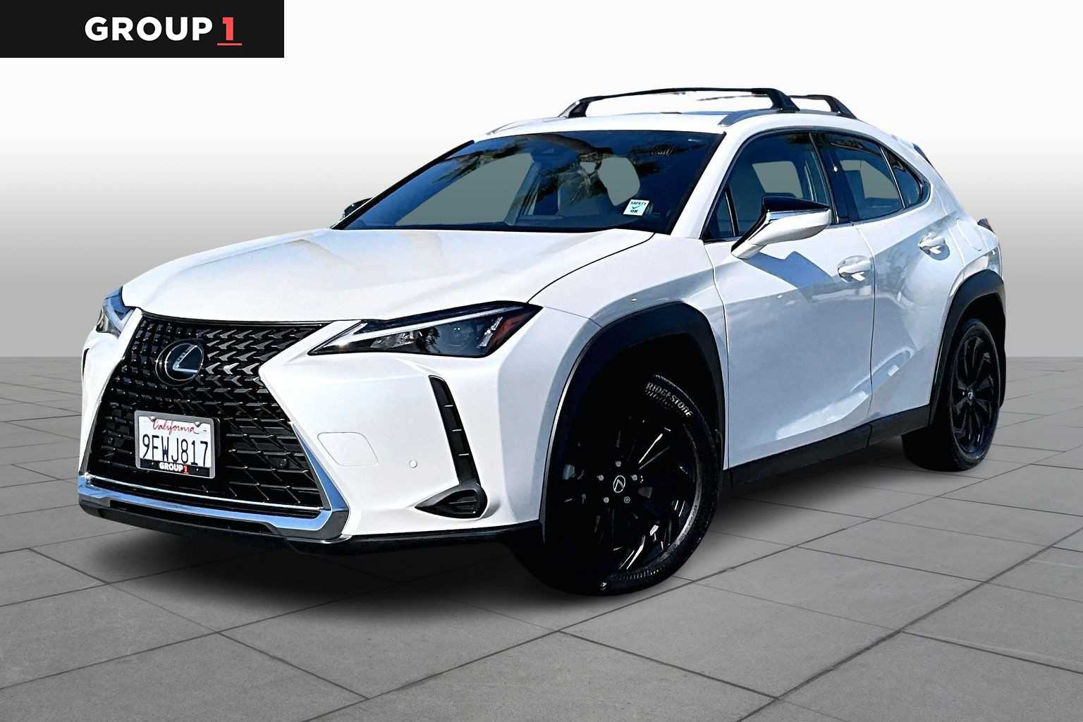 2024 Lexus UX Hybrid 250h's photo
