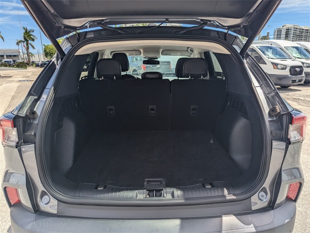 2021 Ford Escape Hybrid Titanium photo 12