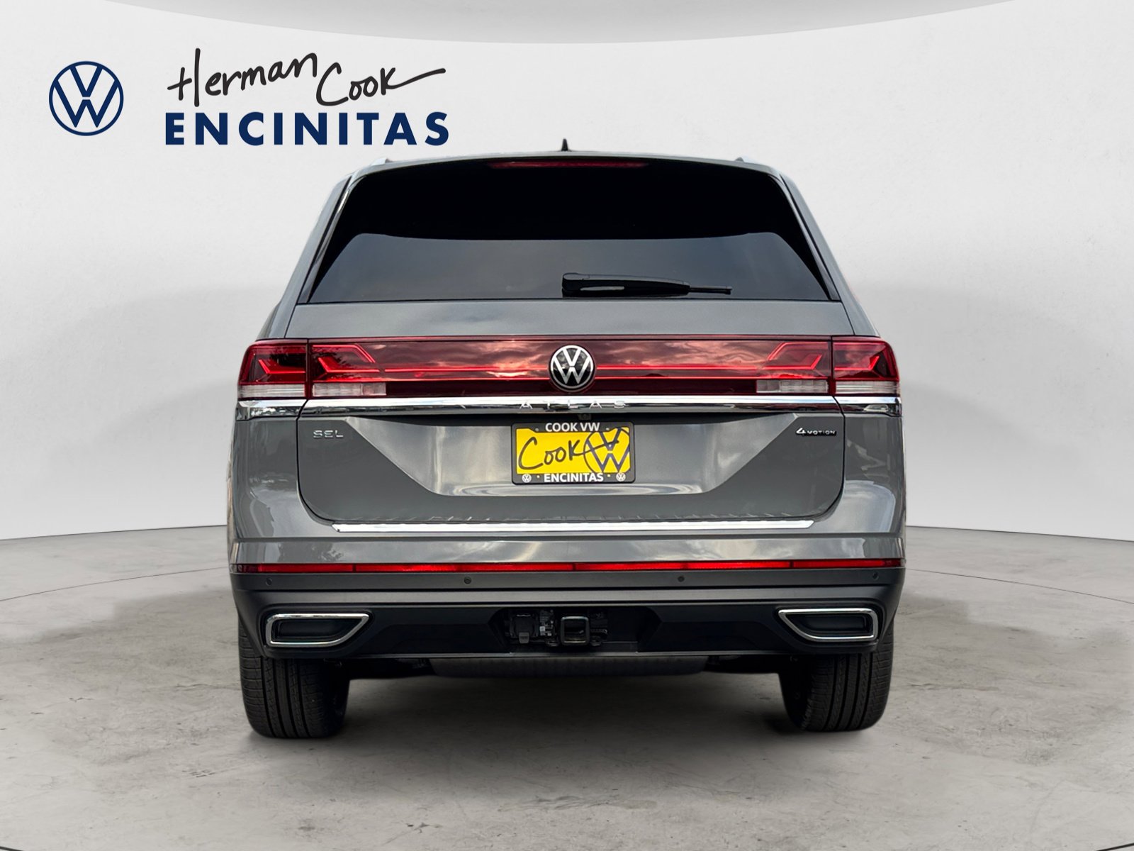 2025 Volkswagen Atlas SEL photo 4