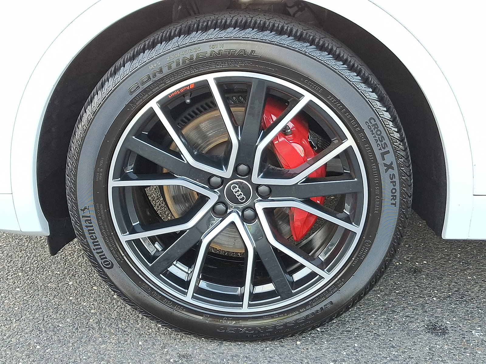 2023 Audi SQ5 Premium Plus photo 2