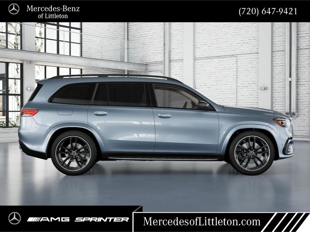 2026 Mercedes Benz GLS 450 4MATIC photo 2