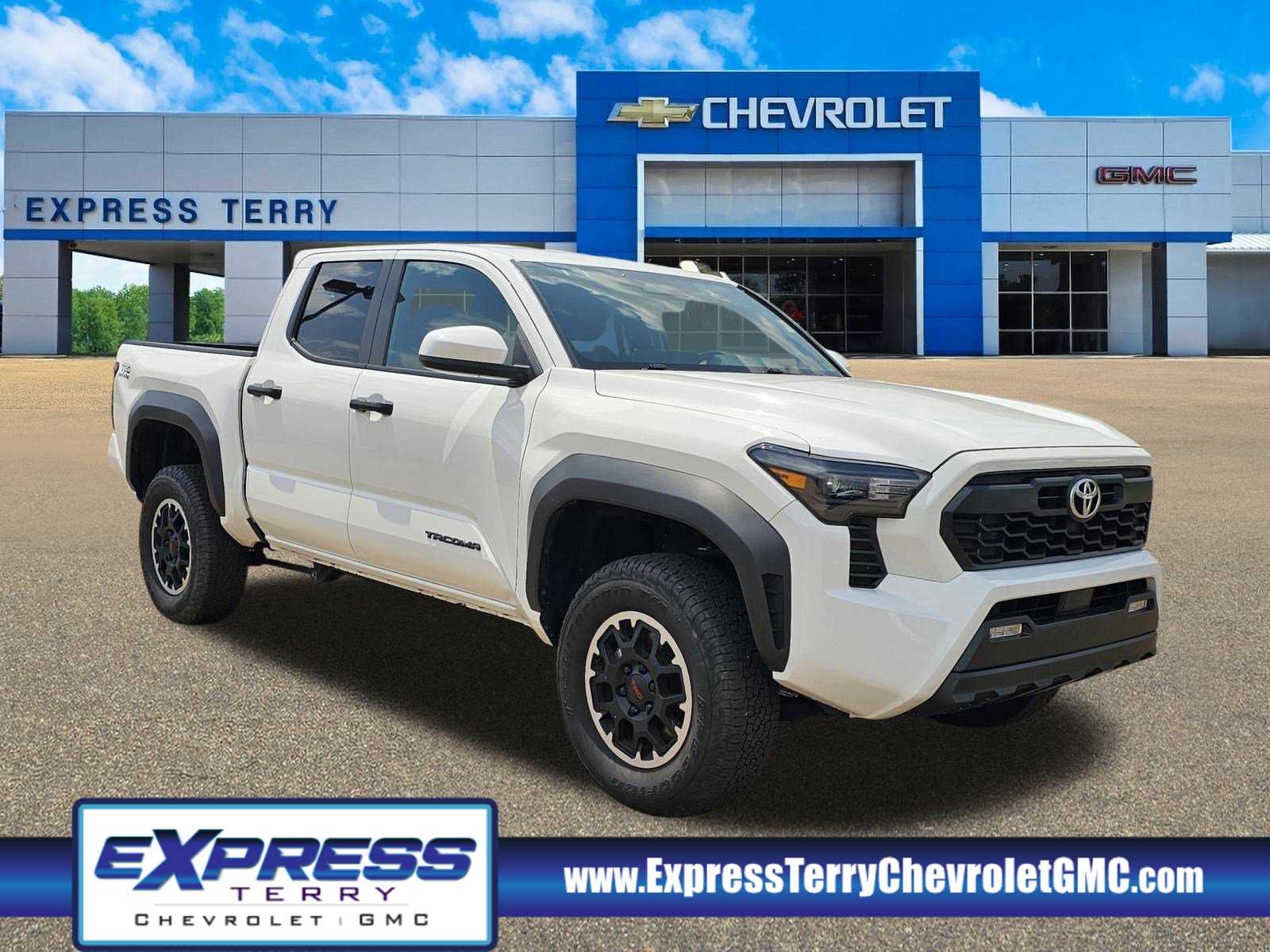 2024 Toyota Tacoma TRD Off Road's photo