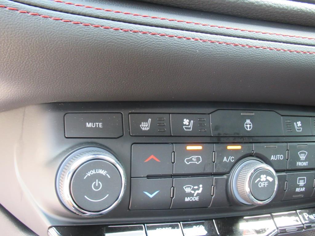 2025 Dodge Durango R/T Plus photo 24