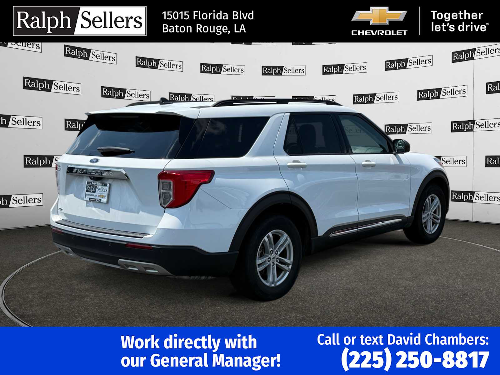 2024 Ford Explorer XLT photo 3