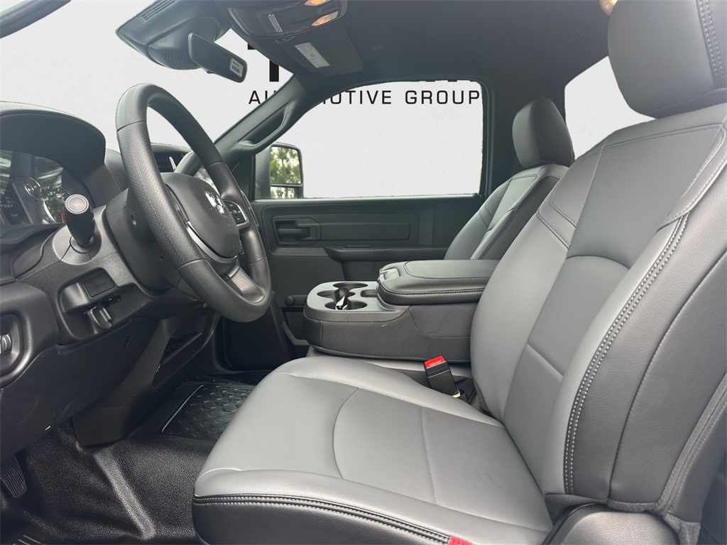 2025 Ram 4500 Tradesman photo 21