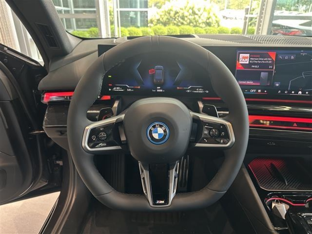 2026 Bmw 550e xDrive photo 9