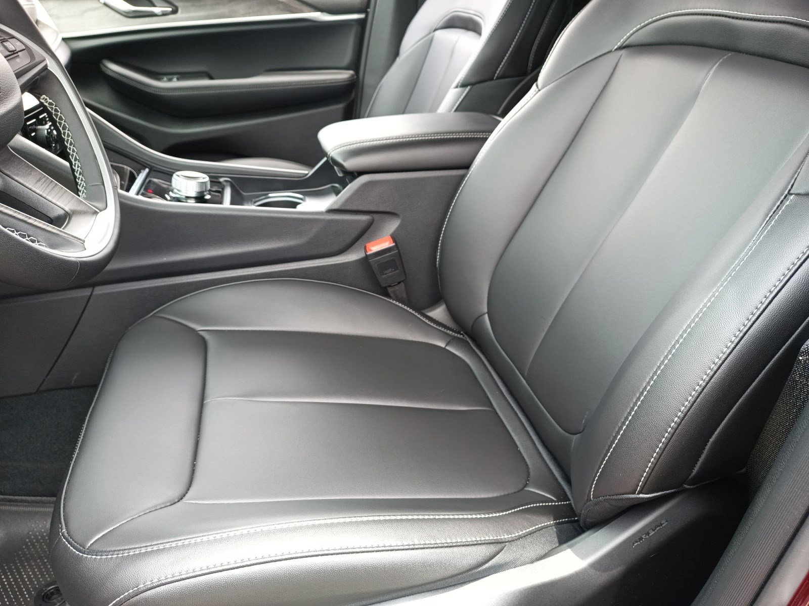 2025 Jeep Grand Cherokee Limited photo 16