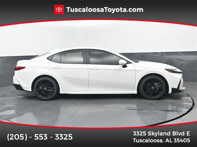 2026 Toyota Camry SE's photo