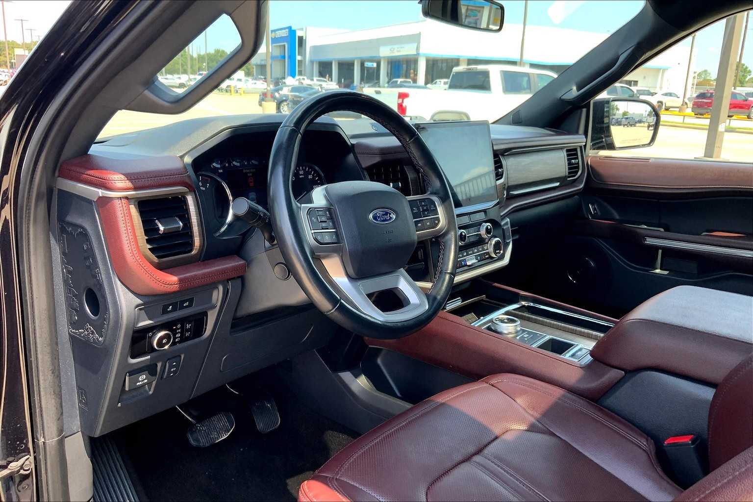 2023 Ford Expedition Limited photo 17