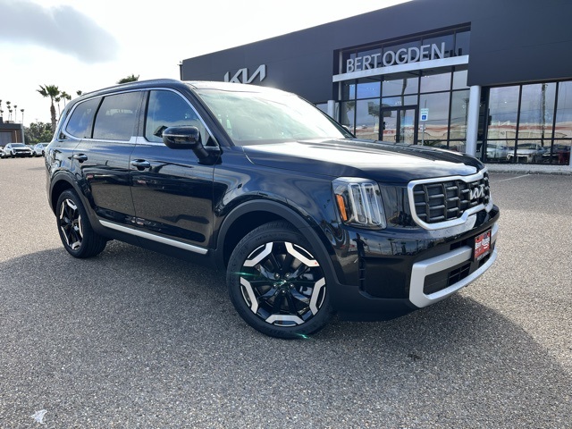 2025 Kia Telluride S's photo