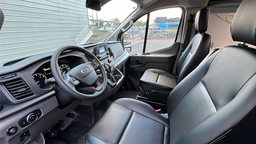 2024 Ford Transit photo 13