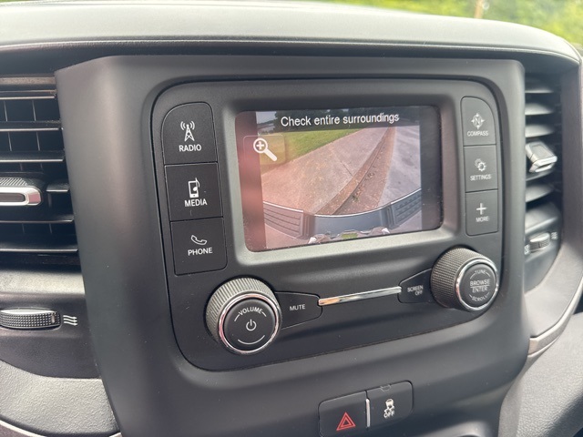 2021 Ram 3500 Tradesman photo 16