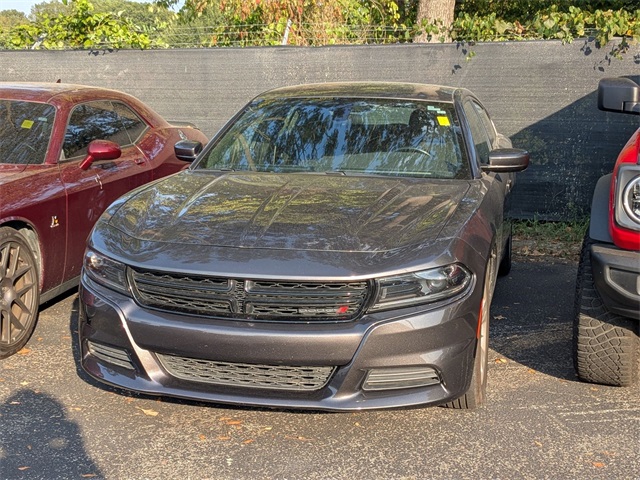 2022 Dodge Charger SXT photo 3