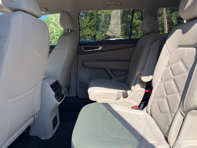 2026 Volkswagen Atlas SE Technology photo 10