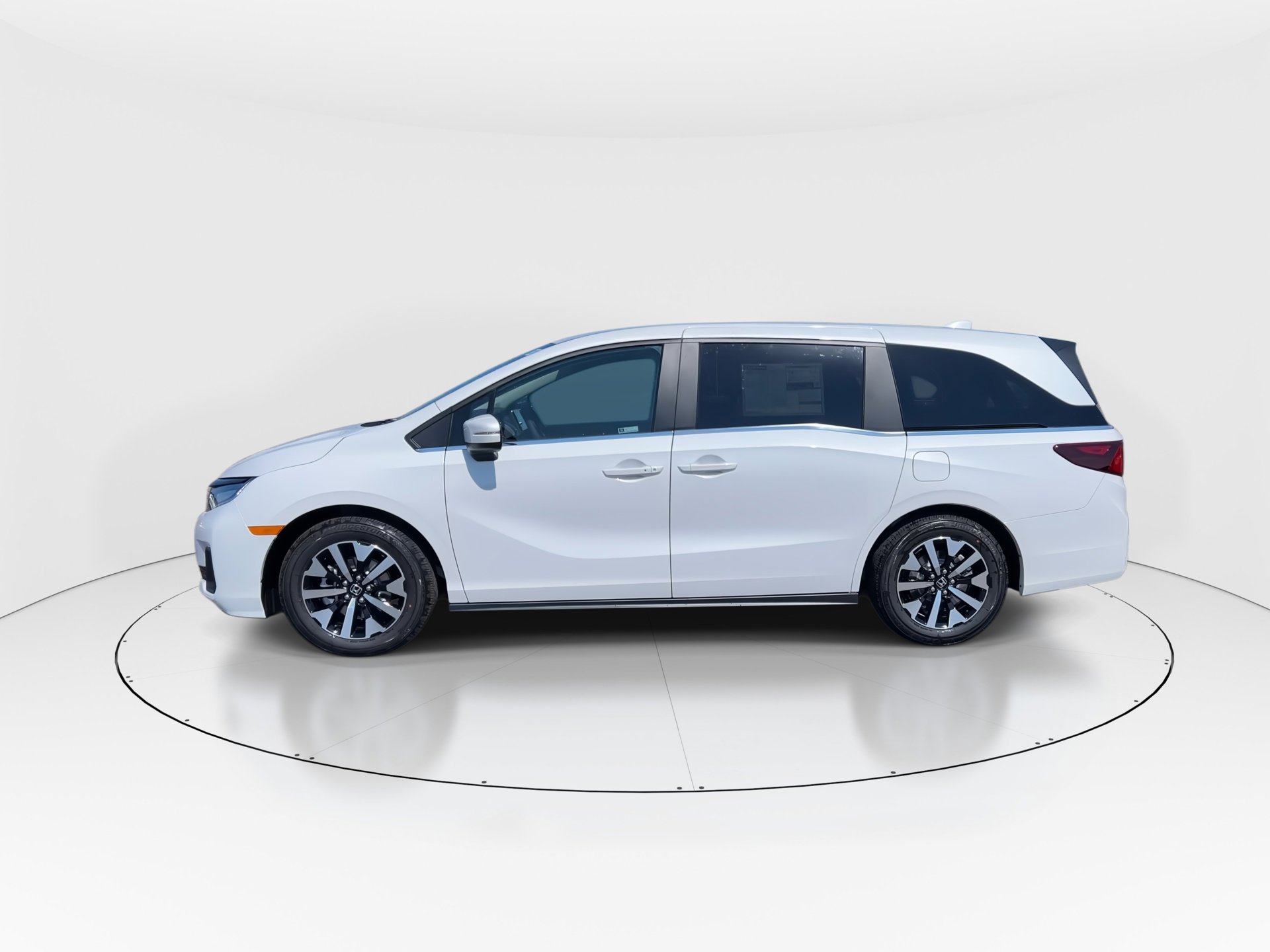 2026 Honda Odyssey EX-L photo 4