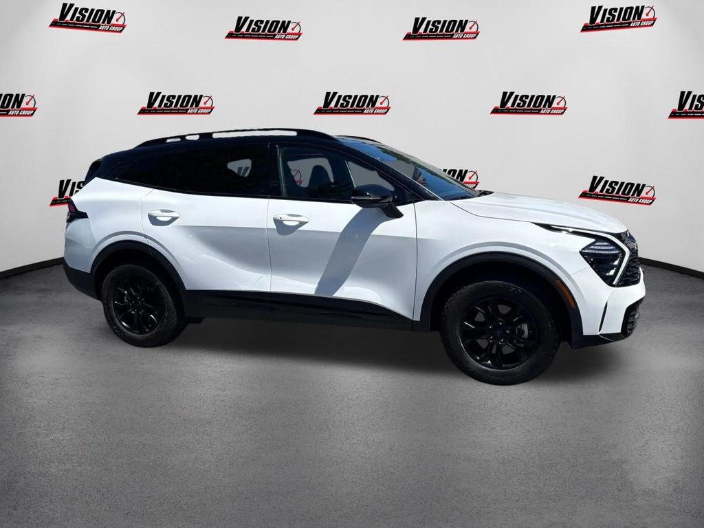 2025 Kia Sportage X-Pro photo 4