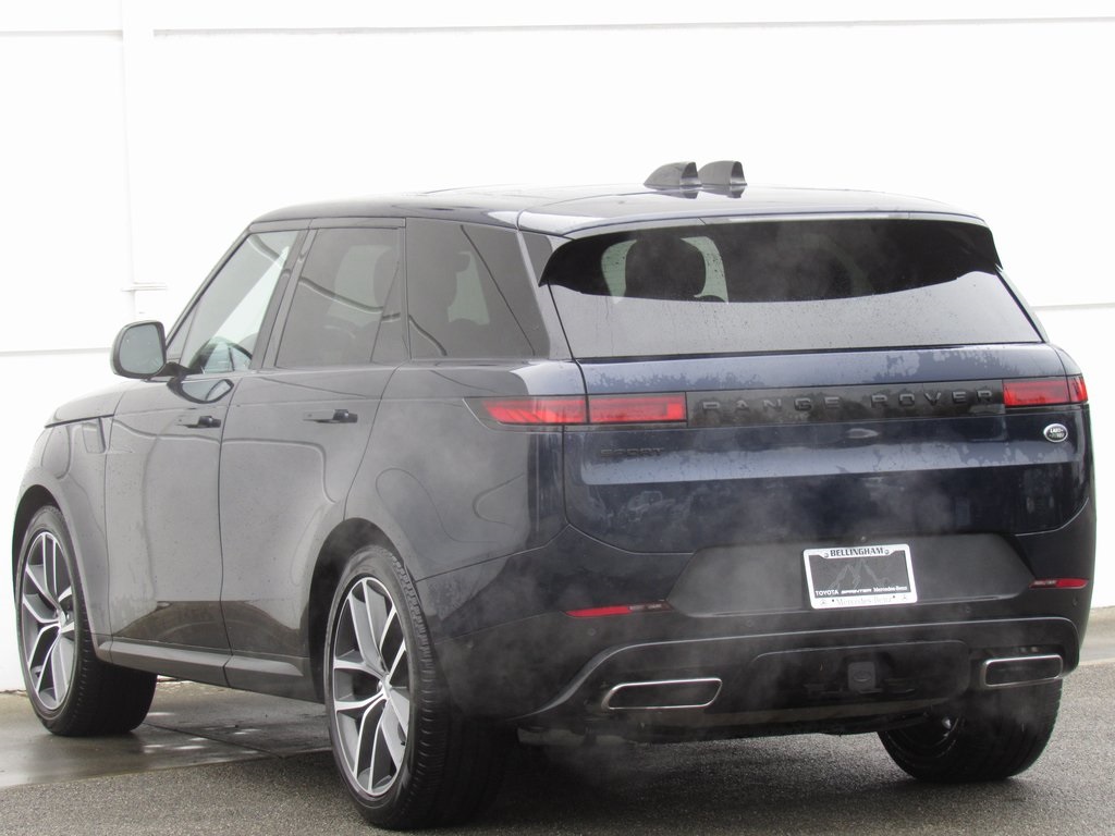 2023 Land Rover Range Rover Sport SE photo 4