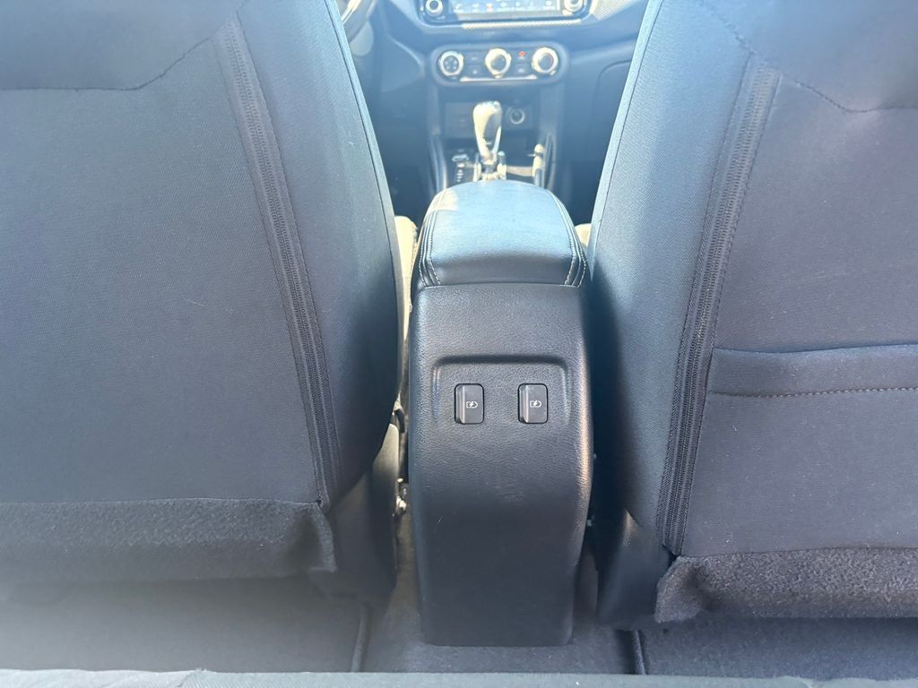 2023 Nissan Kicks SV photo 22