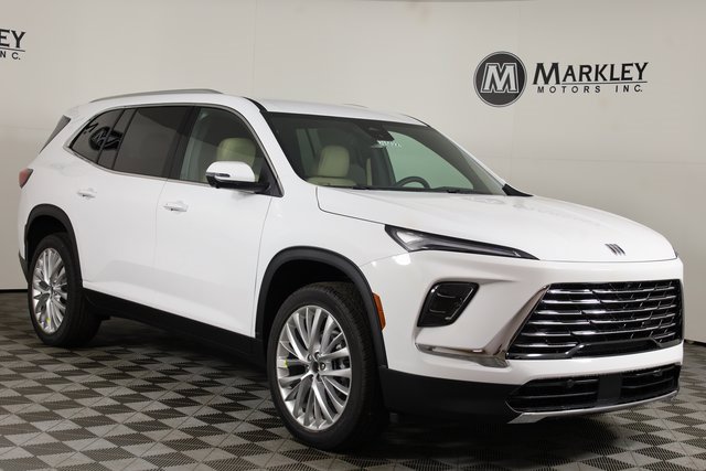 2026 Buick Enclave Preferred's photo