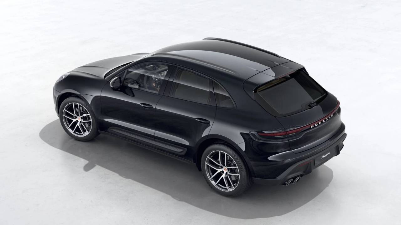 2026 Porsche Macan T photo 4