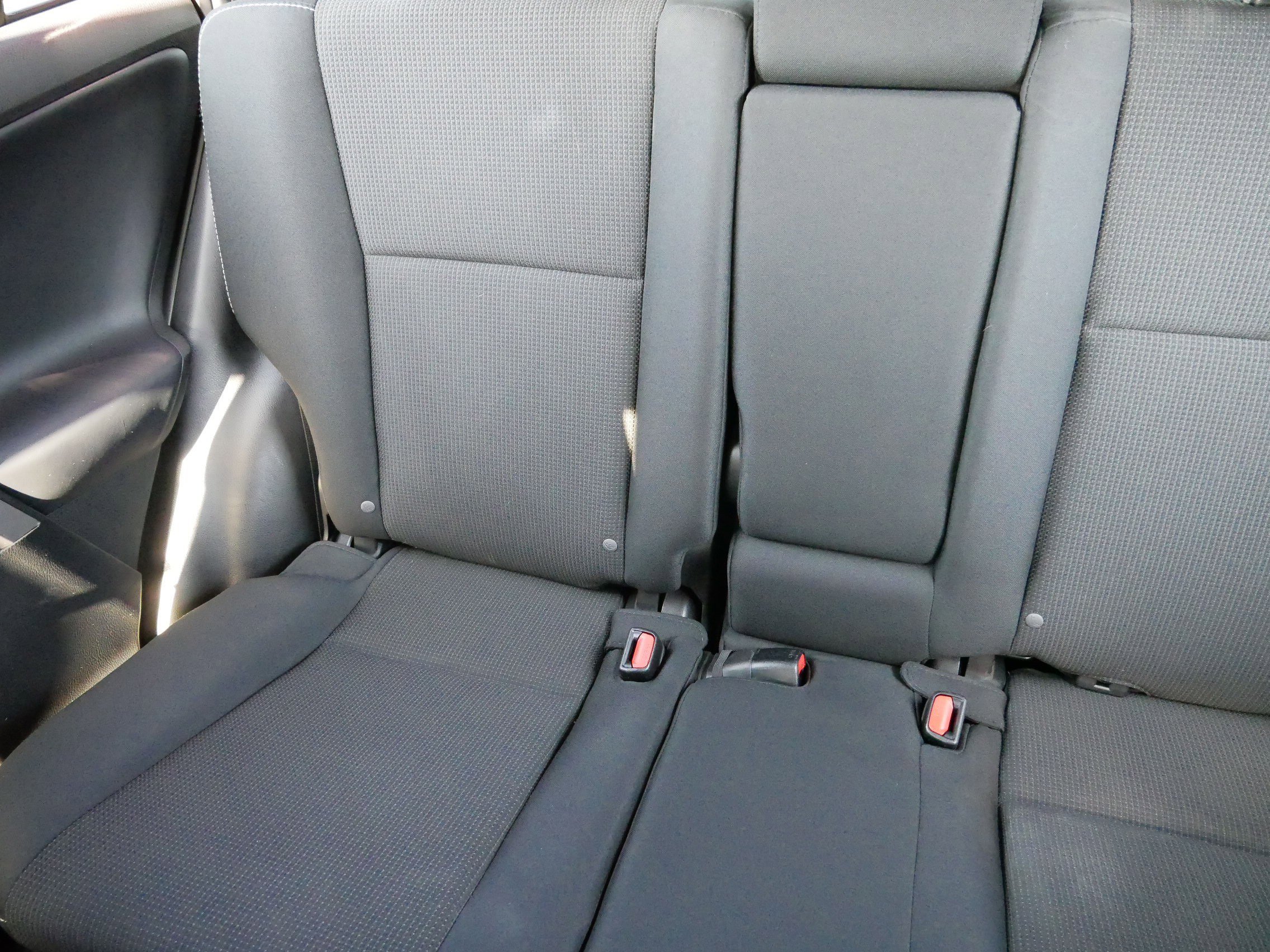 2018 Toyota RAV4 XLE photo 12